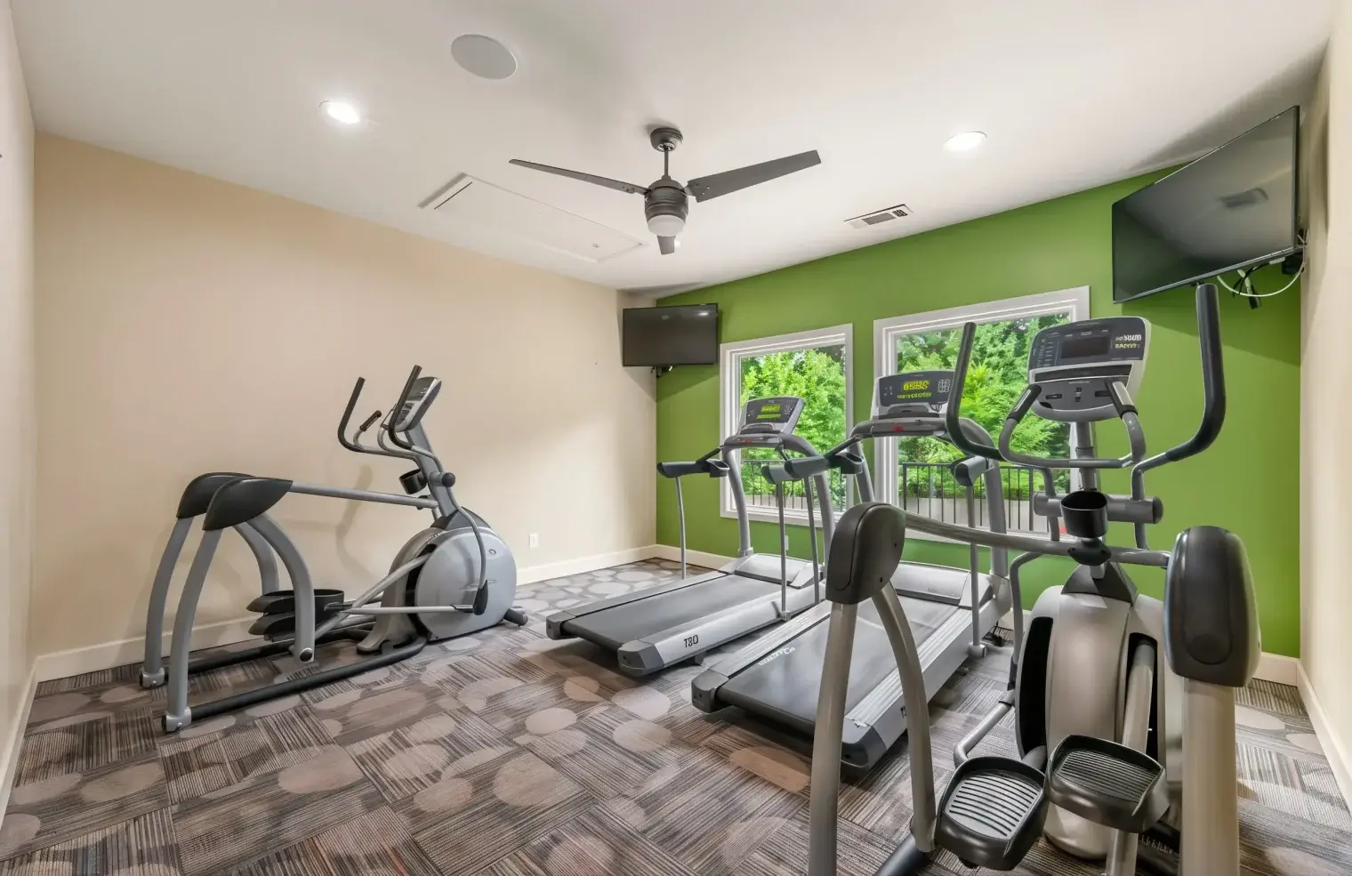 pet-friendly apartments sterling glen fitness 1